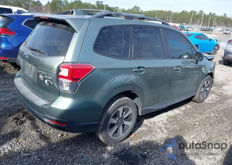 2017 Subaru Forester 2.5I Premium z USA, uszkodzony, nr VIN JF2SJAGC6HH508600